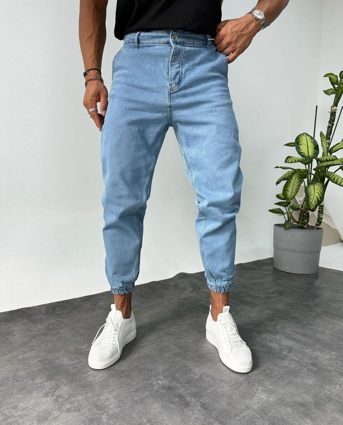 Buggy Cuff Jeans